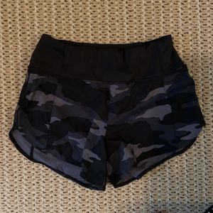 BRAND NEW never worn ATHLETA SHORTS